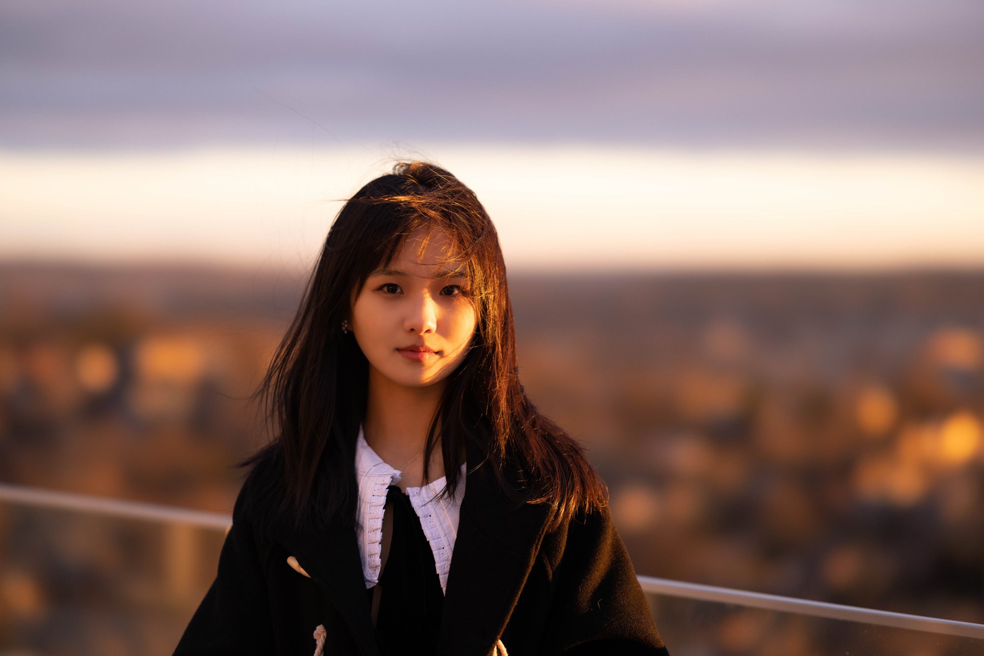 Portrait of Jasmine Siyu Wu outdoors at sunset